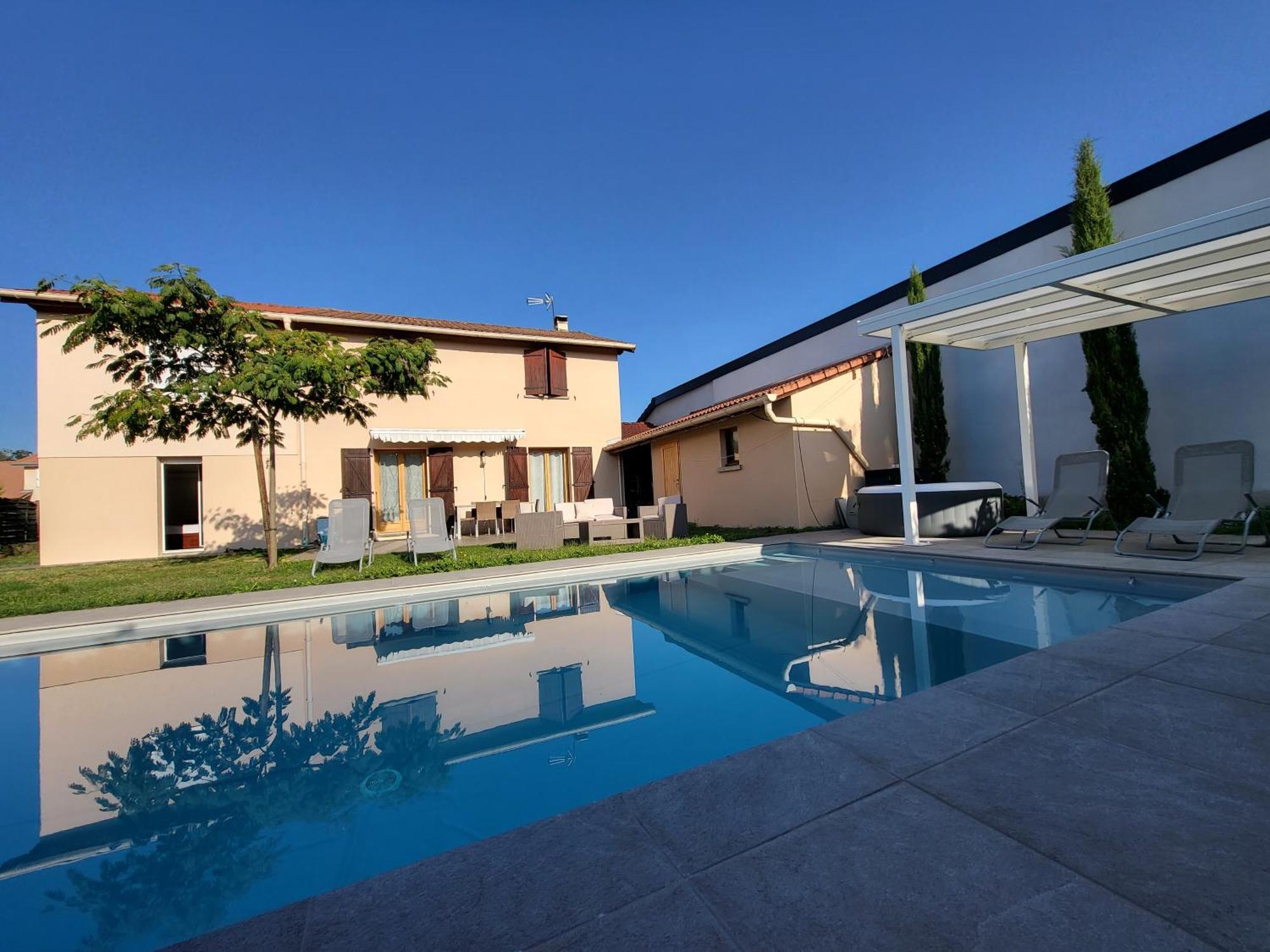 Bed and breakfast Escapade Relaxante Jonage Extérieur photo
